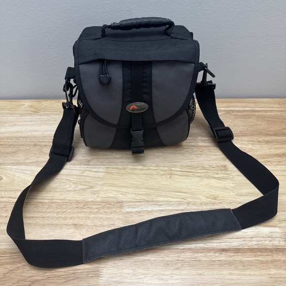 Lowepro EX140 Camera Bag - Picture 1 of 16